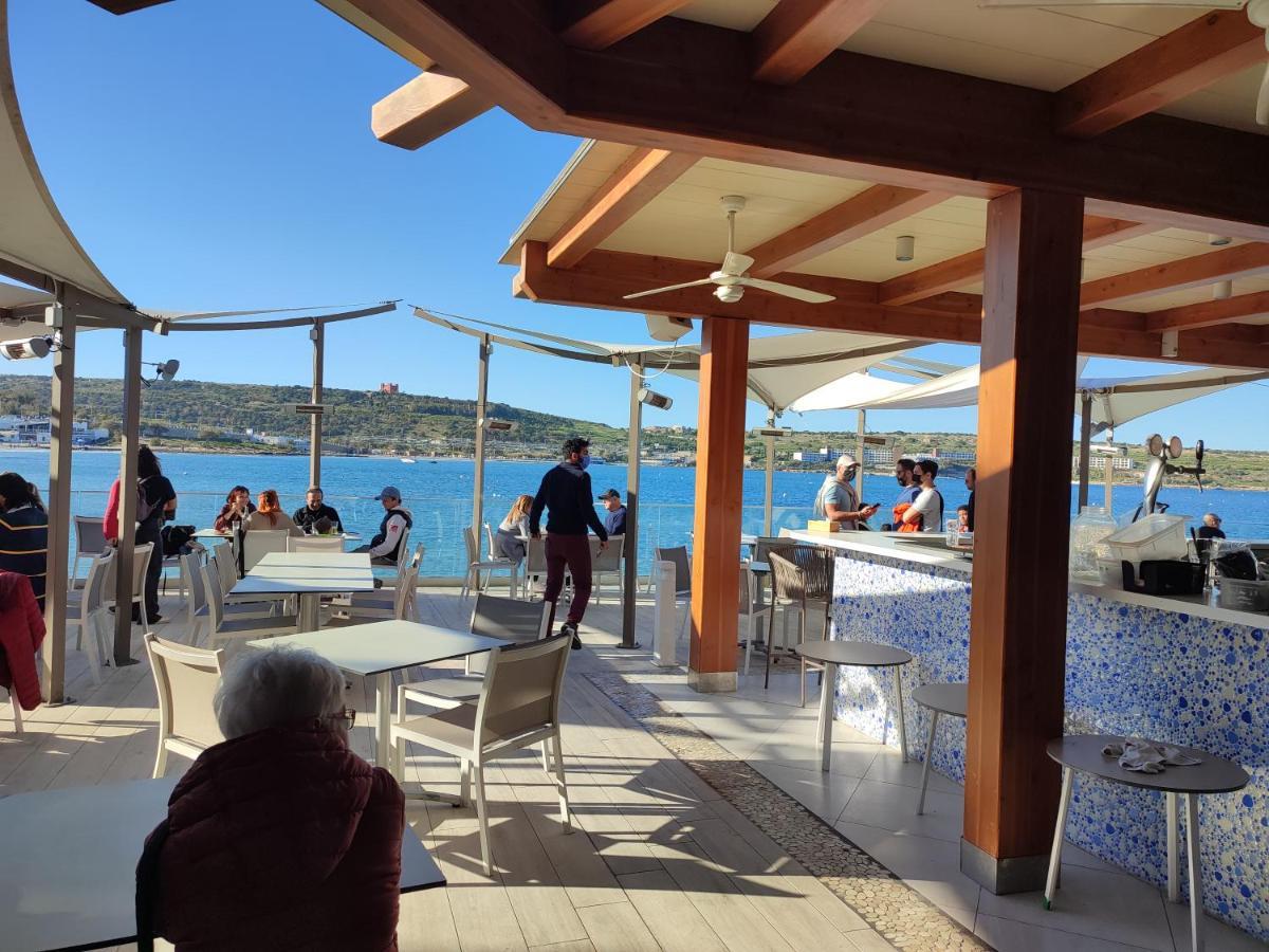 Beachfront With Seaviews Apartment No56 Award Winner Unbeatable Location For Closeness To The Sea Ideal For Guests Looking For Winter Spring And Autumn Breaks In Sunny Malta Also Ideal For Coastal Hikers Mellieħa Esterno foto
