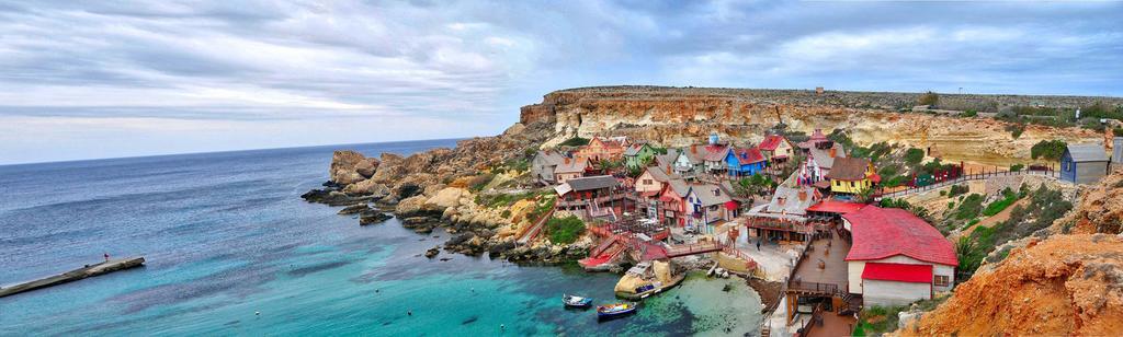 Beachfront With Seaviews Apartment No56 Award Winner Unbeatable Location For Closeness To The Sea Ideal For Guests Looking For Winter Spring And Autumn Breaks In Sunny Malta Also Ideal For Coastal Hikers Mellieħa Esterno foto